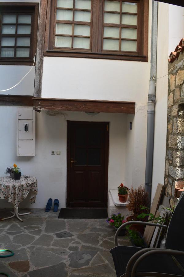 Patche Residence - A Wine Cellar Hideaway In The Historic Home Of Revolutionary Metodi Patche Ohrid Exterior photo